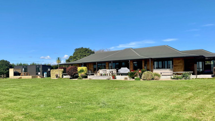 Photo of property: Farmhouse and Kiwi Cabin