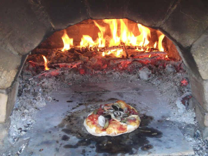Photo of property: Pizza oven