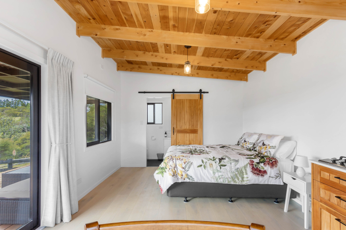 Photo of property: 