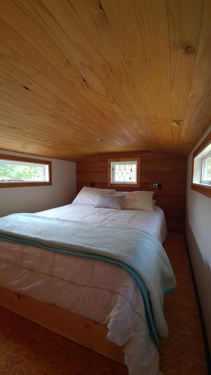 Photo of property: Queen bed