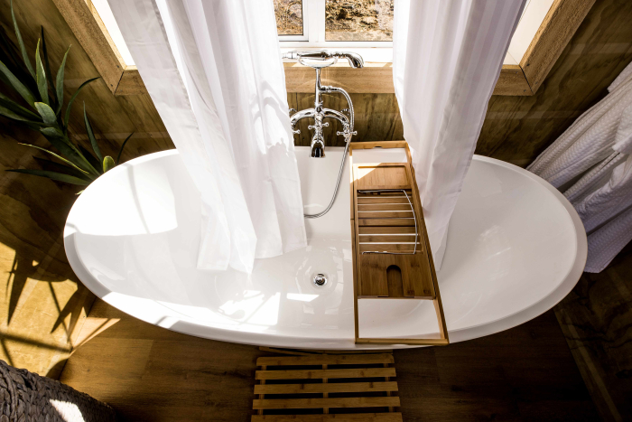 Photo of property: Bath