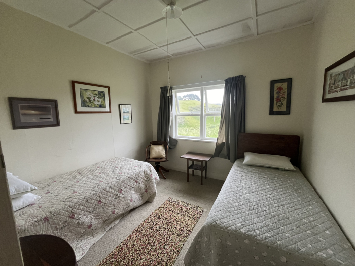 Photo of property: Single bedroom