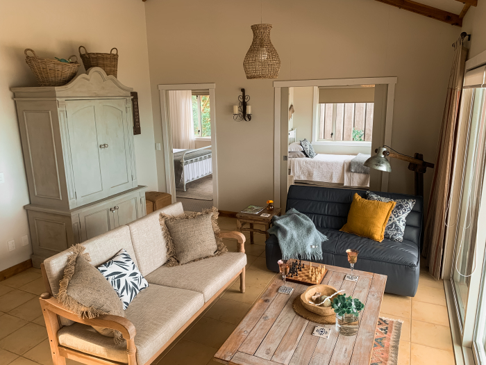 Photo of property: Lounge