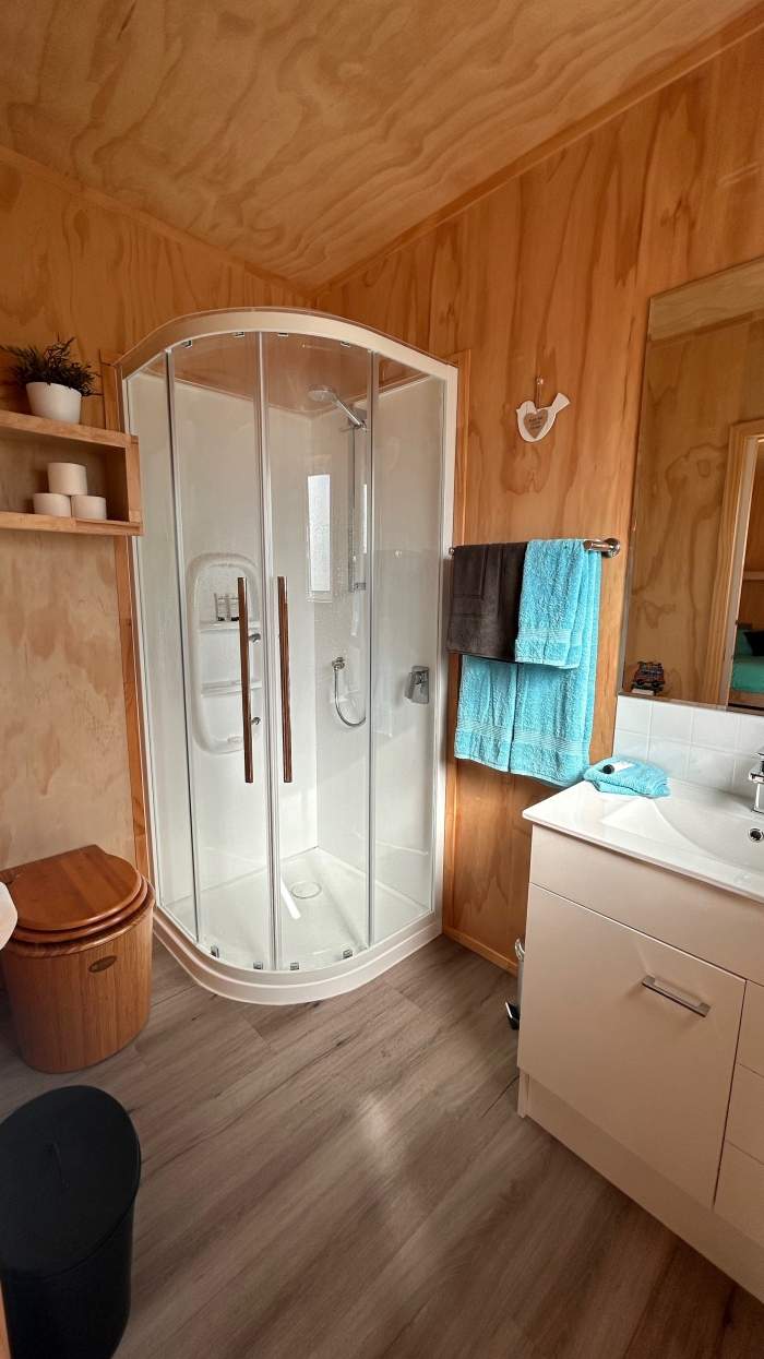 Photo of property: Bathroom
