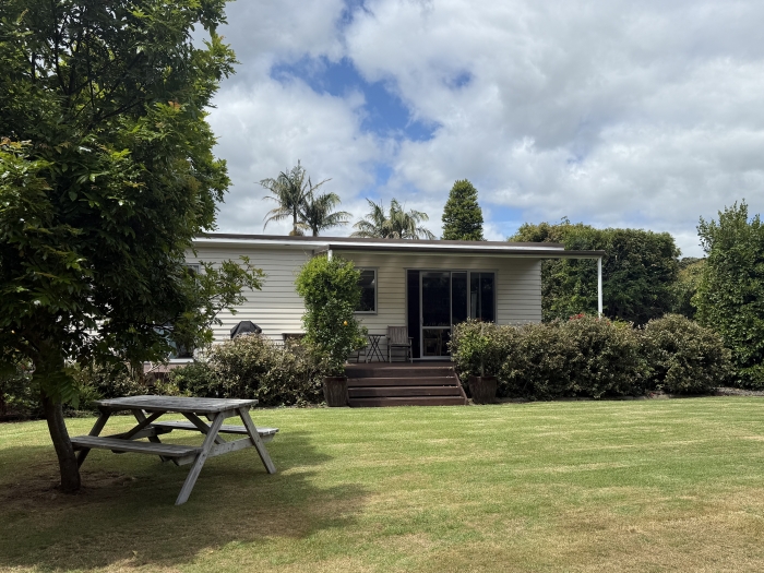 Photo of property: Front lawn