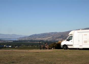 Loading Property Photo