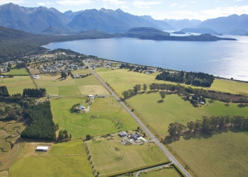 Loading Property Photo