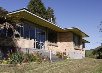 Loading Property Photo